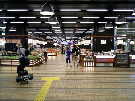 20090723　越後湯沢駅 (4).jpg